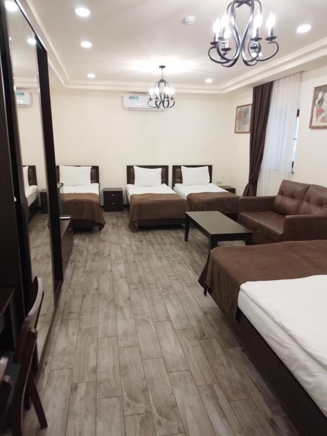 Boutique Living Hotel يريفان المظهر الخارجي الصورة